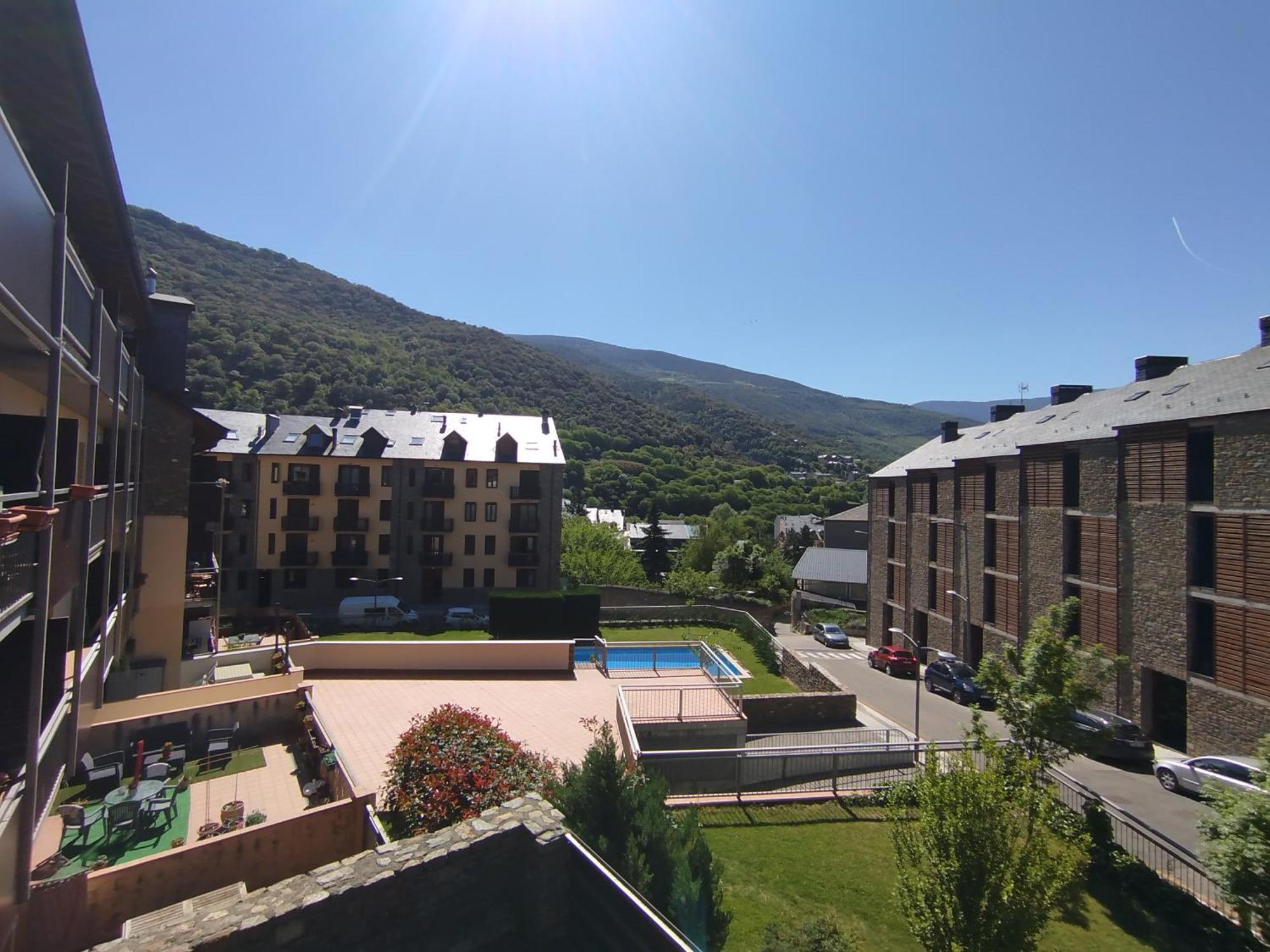 Apartaments Sort Pirineus Zewnętrze zdjęcie